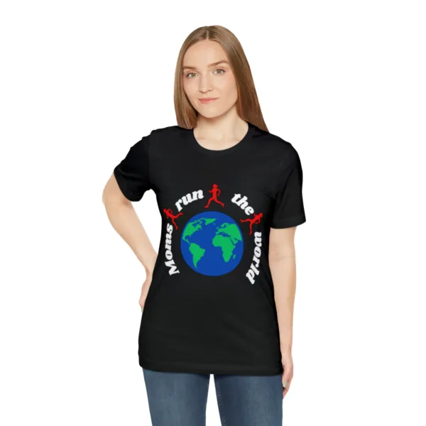 New Moms Run The World T-shirt - Image 24