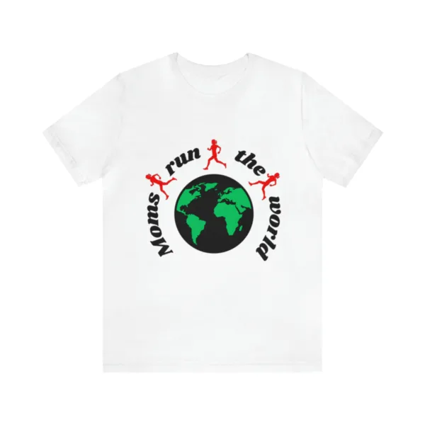 New Moms Run The World T-shirt - Image 7