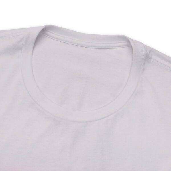 New Kiss Woman T-shirt - Image 54